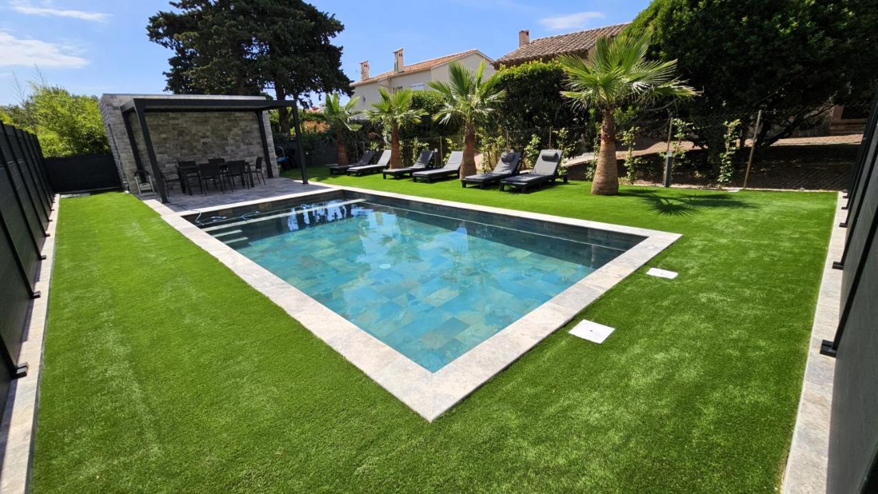 Etoile Du Berger Saint Aygulf 3 Villas Et 4 Appartements Jardin Individuel Et Piscine Chauffee En Saison - La Mer Et Les Plages 450 M Kültér fotó