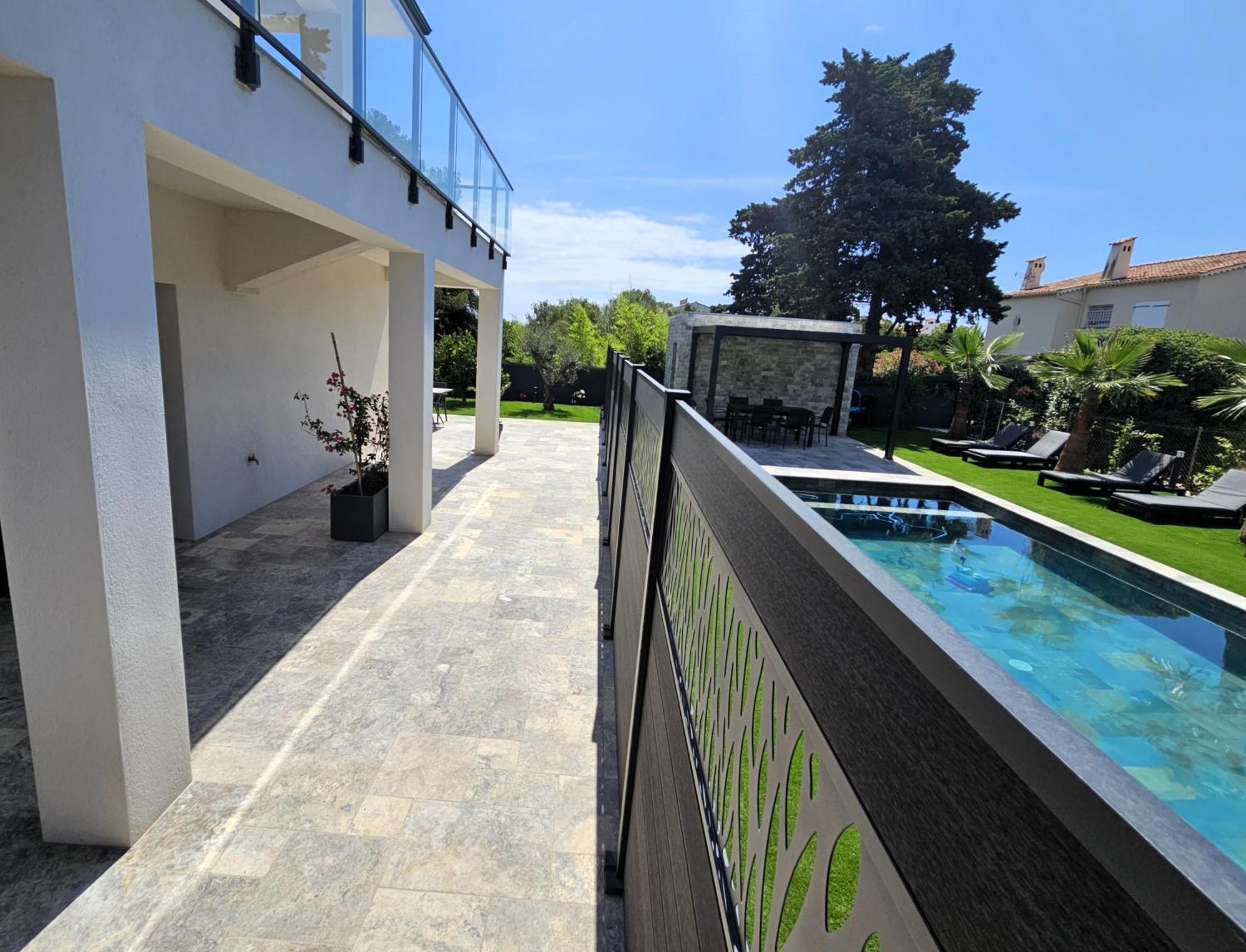Etoile Du Berger Saint Aygulf 3 Villas Et 4 Appartements Jardin Individuel Et Piscine Chauffee En Saison - La Mer Et Les Plages 450 M Kültér fotó