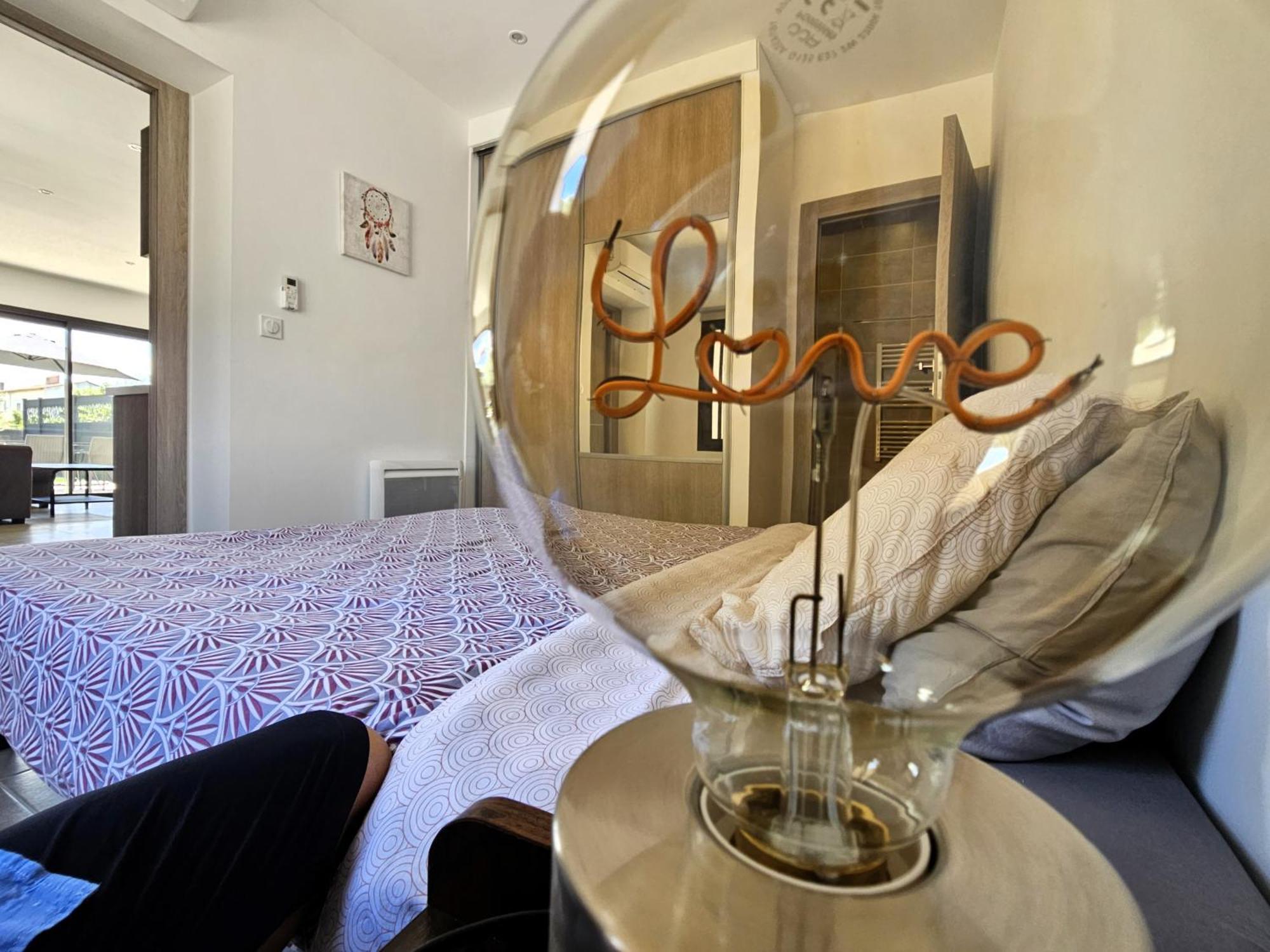 Etoile Du Berger Saint Aygulf 3 Villas Et 4 Appartements Jardin Individuel Et Piscine Chauffee En Saison - La Mer Et Les Plages 450 M Kültér fotó