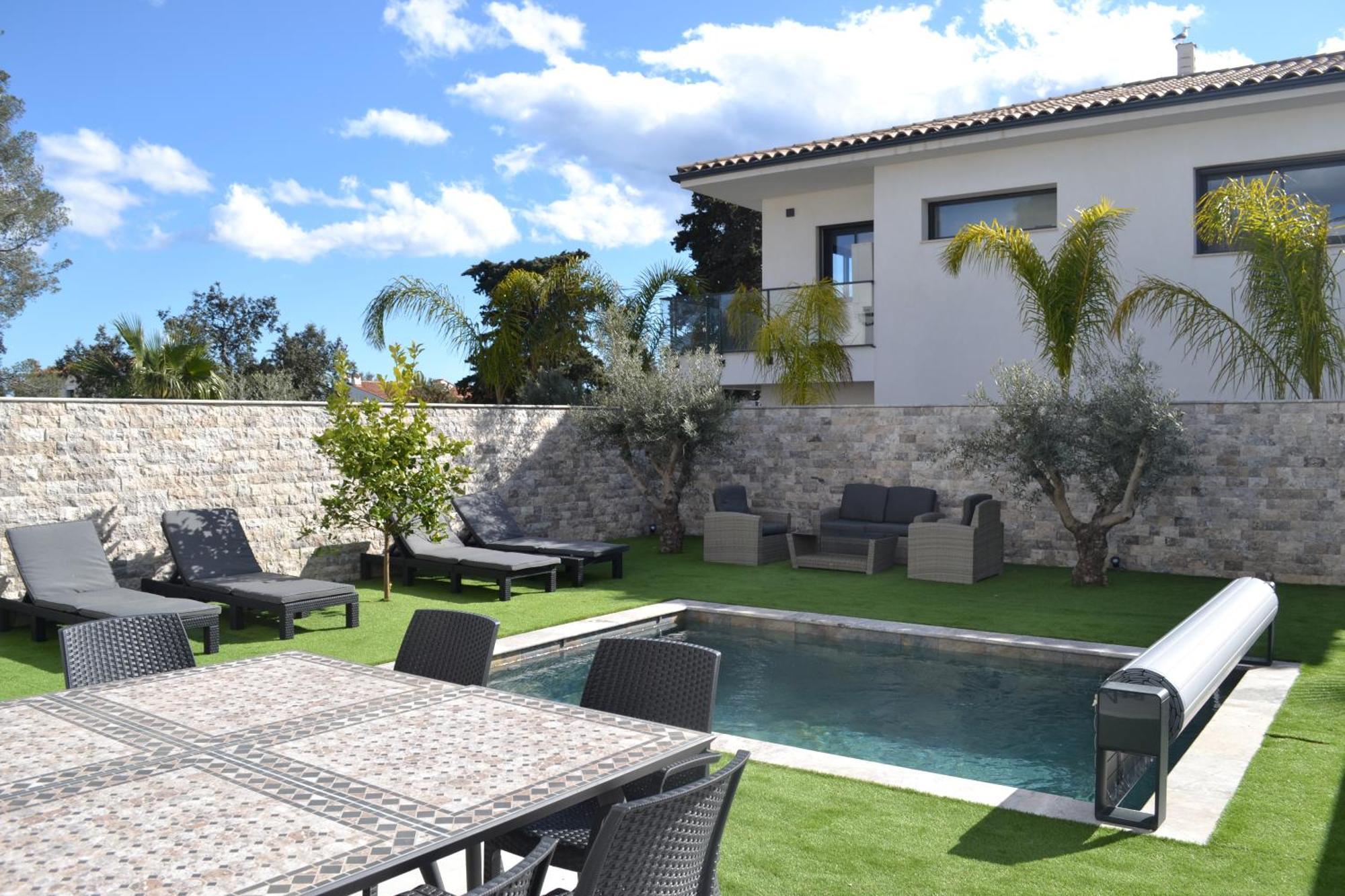 Etoile Du Berger Saint Aygulf 3 Villas Et 4 Appartements Jardin Individuel Et Piscine Chauffee En Saison - La Mer Et Les Plages 450 M Kültér fotó