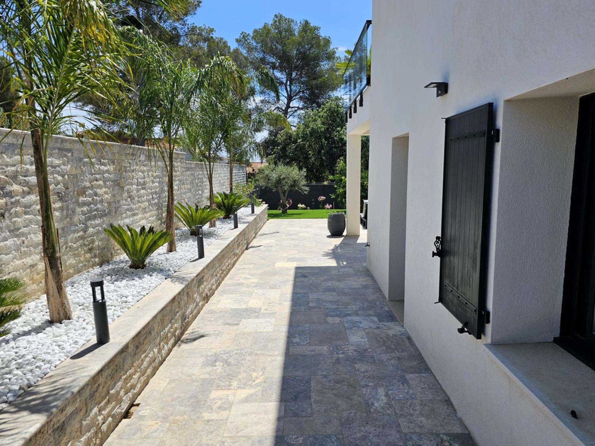 Etoile Du Berger Saint Aygulf 3 Villas Et 4 Appartements Jardin Individuel Et Piscine Chauffee En Saison - La Mer Et Les Plages 450 M Kültér fotó